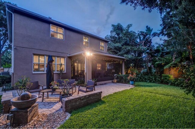 Foto del edificio - 7107 S Sparkman St