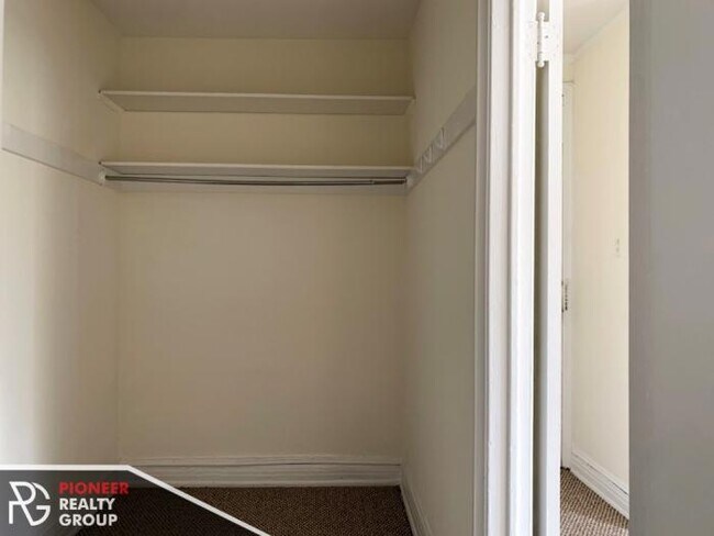 Building Photo - 0 bedroom in CHICAGO IL 60614