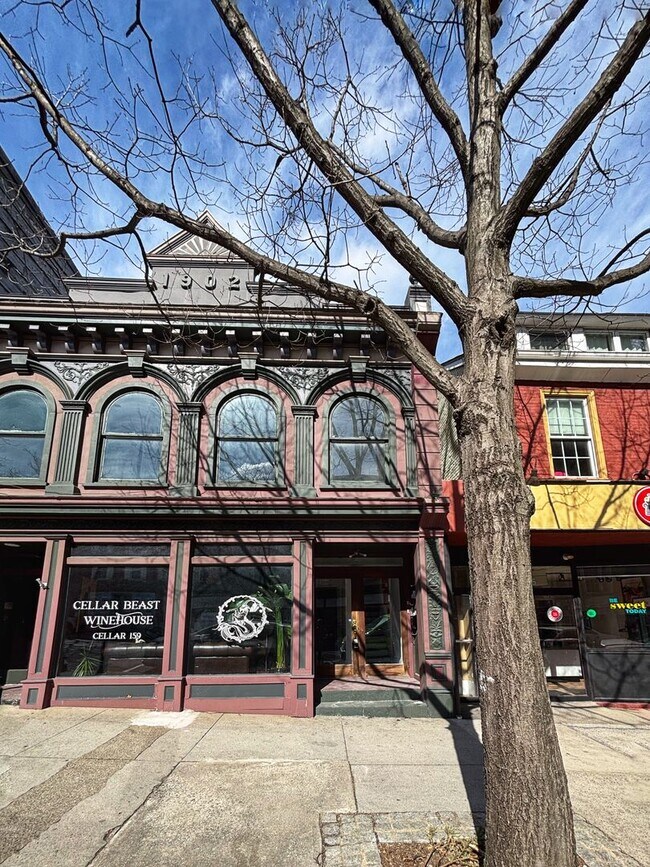 Building Photo - 157 Northampton St