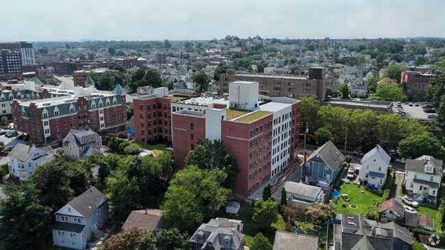  - 229 Willett Ave