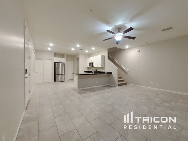 Foto del edificio - 12572 W Lindbergh Dr