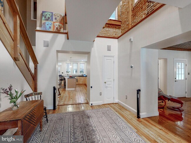 Foto del edificio - 2219 Essex St