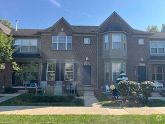 Building Photo - 41180 Maplewood Drive