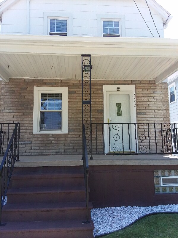 Building Photo - 1092 10th St