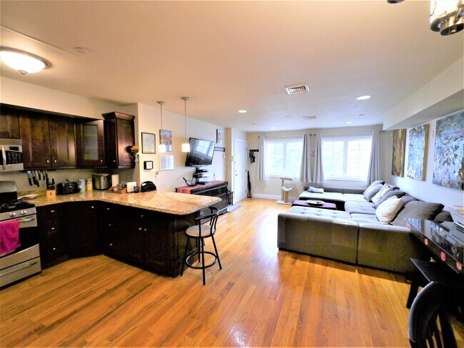 Foto del edificio - 124 68th St