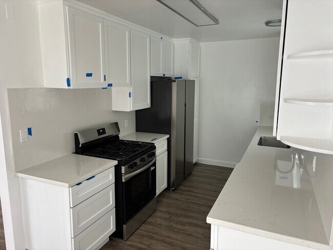 Foto del edificio - 8136 W 83rd St