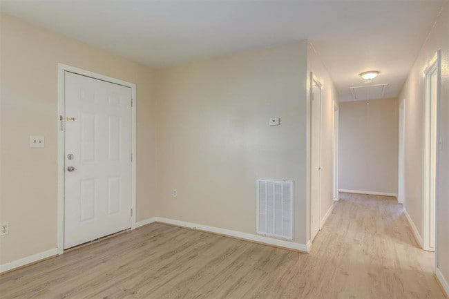Building Photo - 2605 W Dumble St