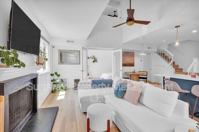 Foto del edificio - 4708 Daniel Ln