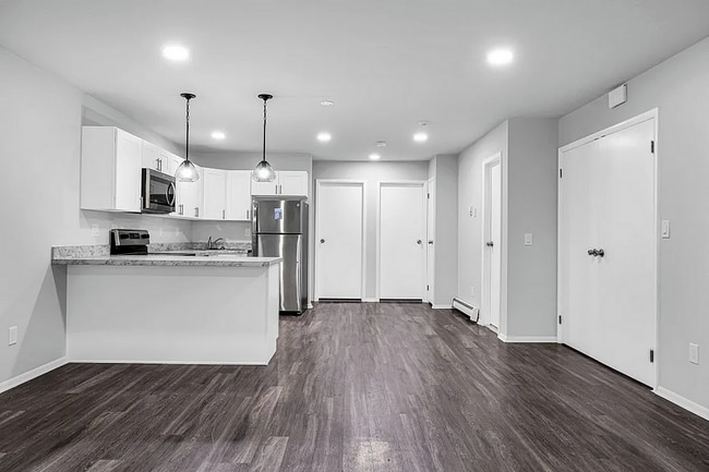 Building Photo - Zen Long Island at Oyster Bay 55+ Community