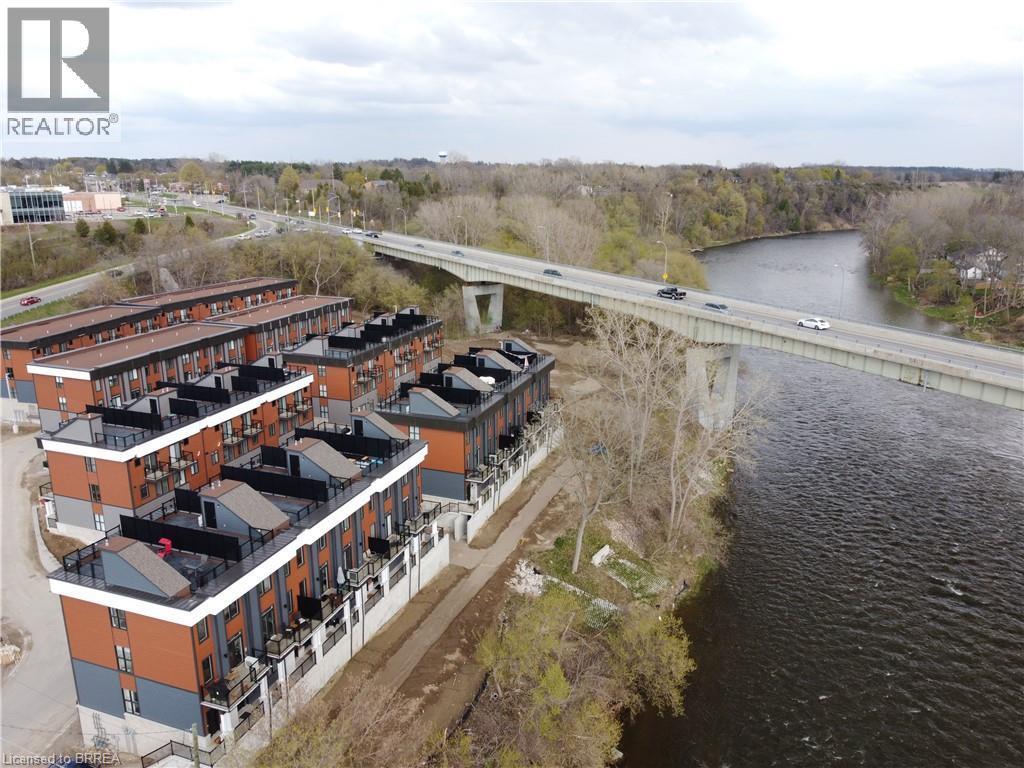 Primary Photo - 2 Willow St