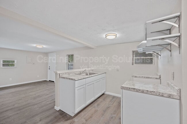 Foto del edificio - 2520 Grand Blvd