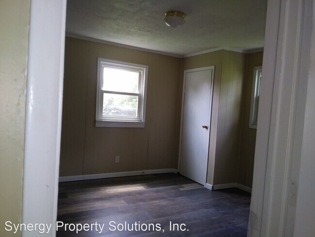 Building Photo - 3 br, 1 bath House - Central Ave 523 Richland