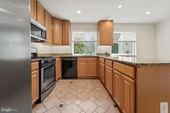 Foto del edificio - 1405 Greenmont Ct