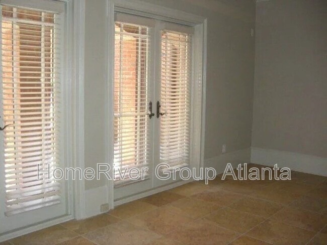 Foto del edificio - 7 Prichard Way NE