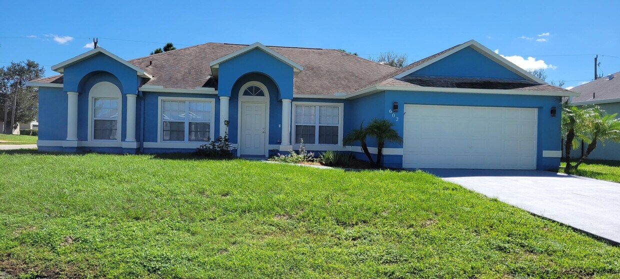 602 SW McCoy Ave, Port Saint Lucie, FL 34953 House Rental in Port