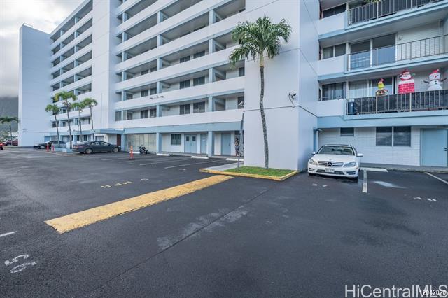 Building Photo - 45-535-535 Luluku Rd