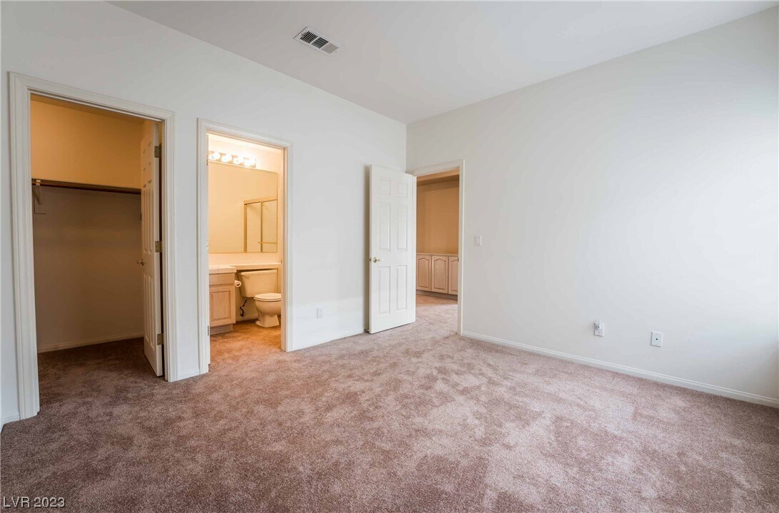 Building Photo - 1844 Indian Bend Dr