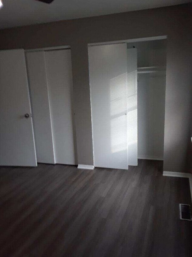 103107 Nottingham Way Unit 103 Nottingham Way, Logansport, IN 46947