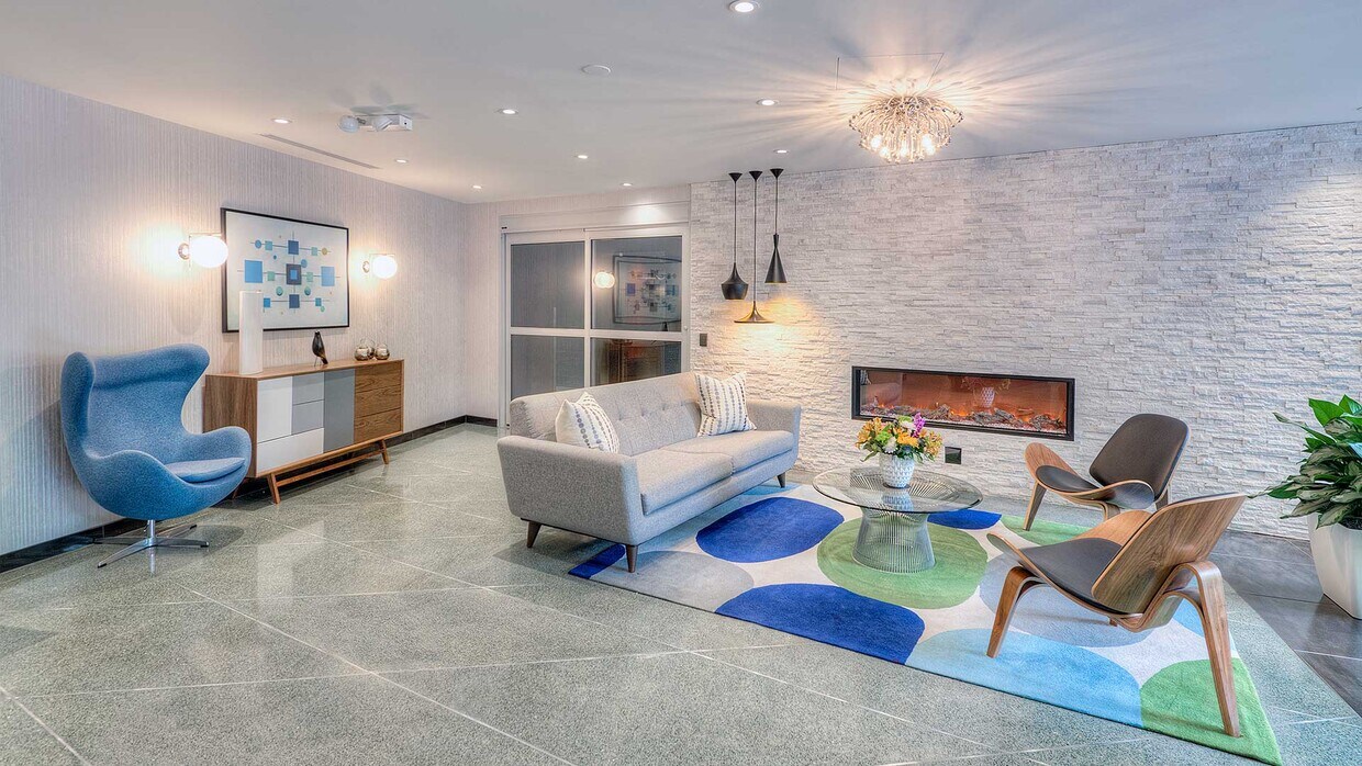 Foto principal - 1300 N Lake Shore Dr
