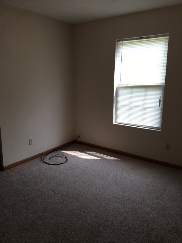 Foto del edificio - 815 N 900 E