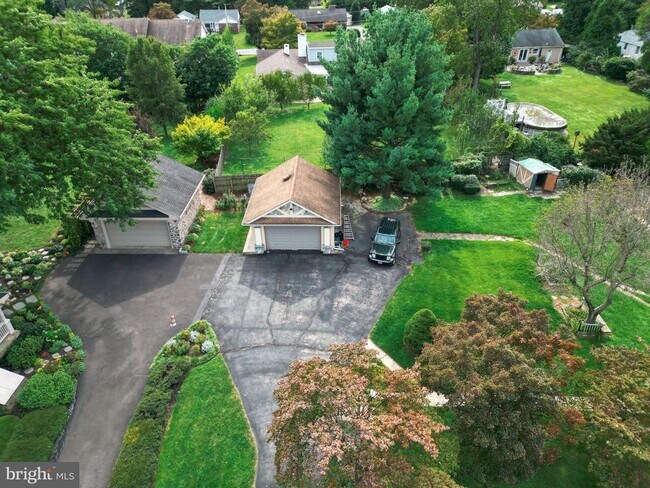 Foto del edificio - 694 Welsh Rd