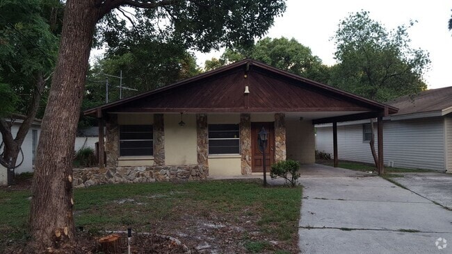 Building Photo - 7111 N 9th St