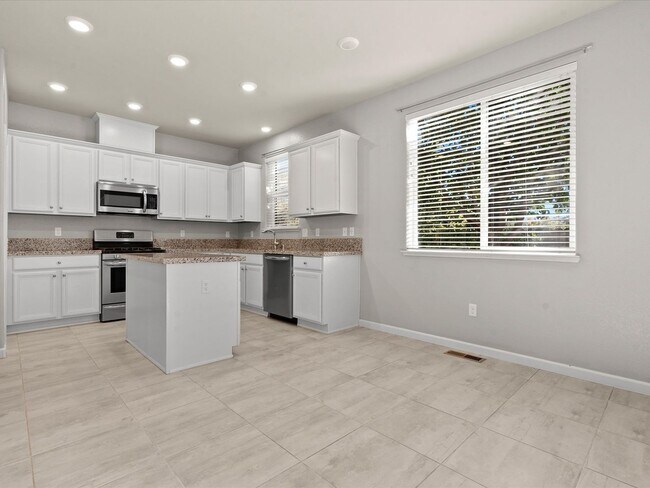 Foto del edificio - Move in Ready in the Heart of Reno