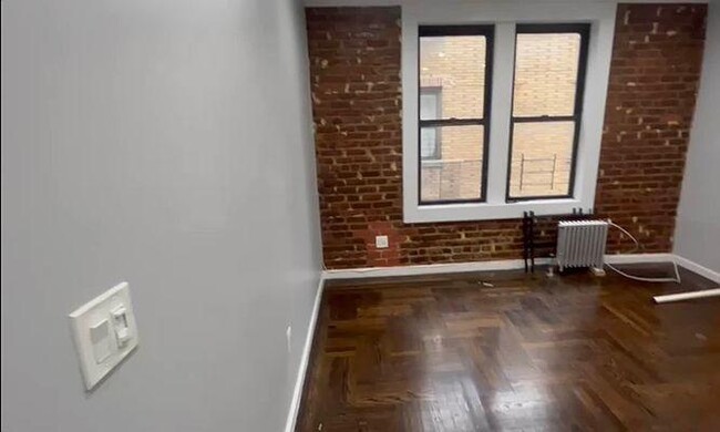 Building Photo - 2 bedroom in BRONX NY 10453