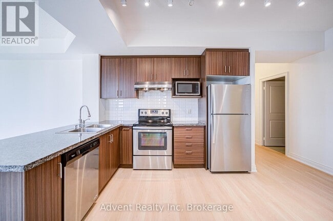 Photo du bâtiment - 33 Clegg Rd