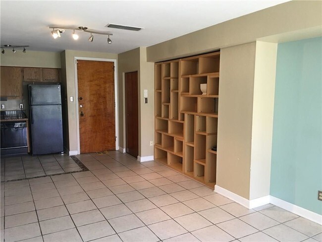 Building Photo - 14514 E Cabana St