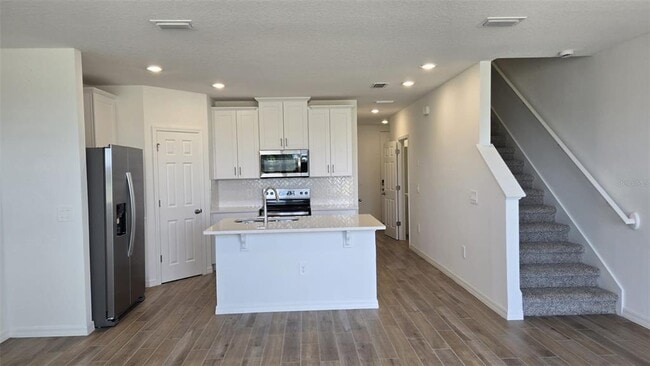 Building Photo - 16399 Happy Eagle Dr