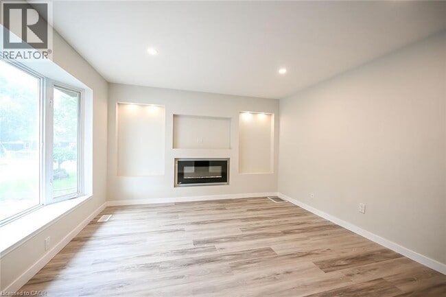 Building Photo - 43 Mahony Ave