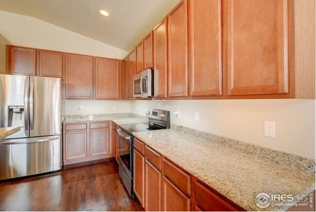 Cocina 2 - 3078 Nebula Ct