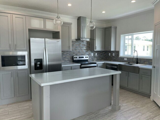 Foto del edificio - 34866 Silver King Dr
