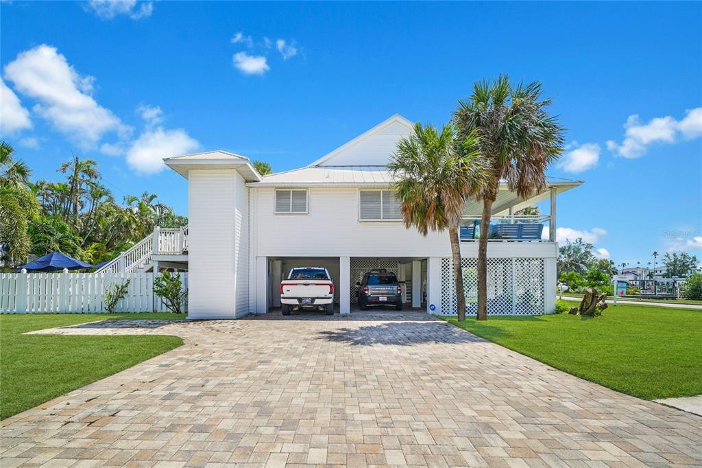 Primary Photo - 3335 W Maritana Dr