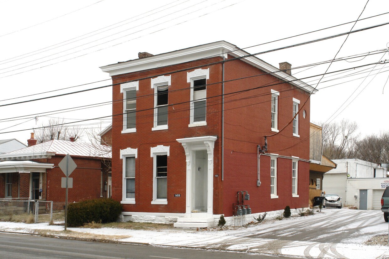 Foto principal - 1459 Mellwood Ave