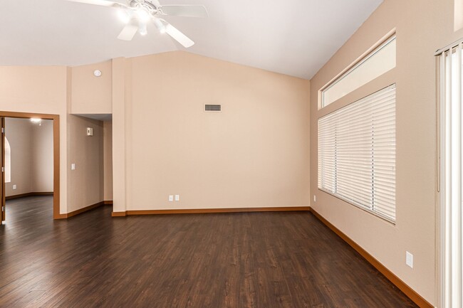 Foto del edificio - 2 Bedroom, 2 Bathroom in 55+ Sunbird Golf ...