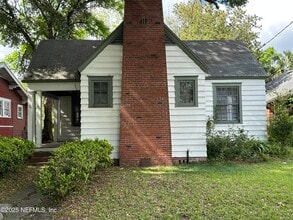 Building Photo - 2011 Dellwood Ave