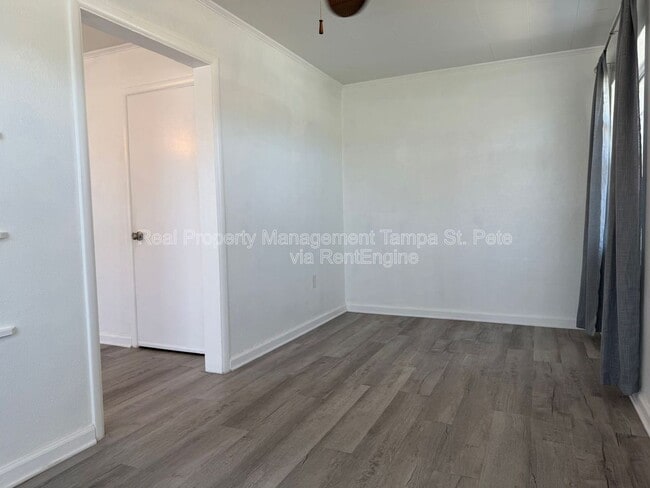 Building Photo - 6900 Miami St