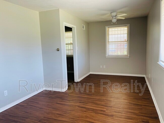 Foto del edificio - 2965 Knightway Rd