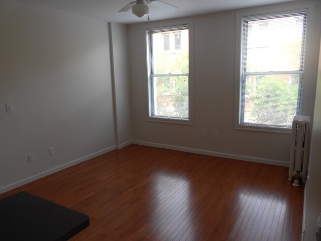 Building Photo - 1 Haviland St