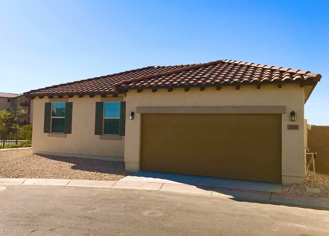 Building Photo - 3-bedroom + den in gated community of Las ...