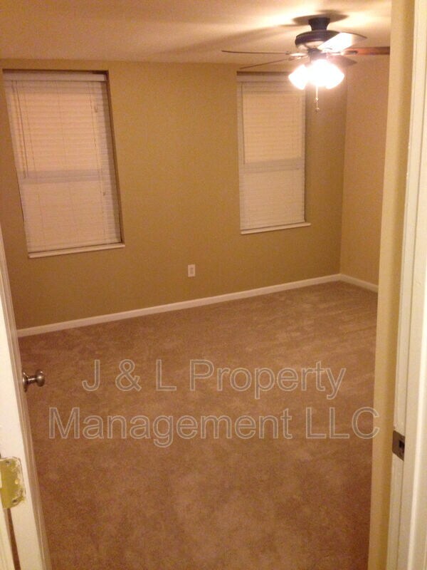 1810 E Lombard St, Baltimore, MD 21231 Townhome Rentals in Baltimore