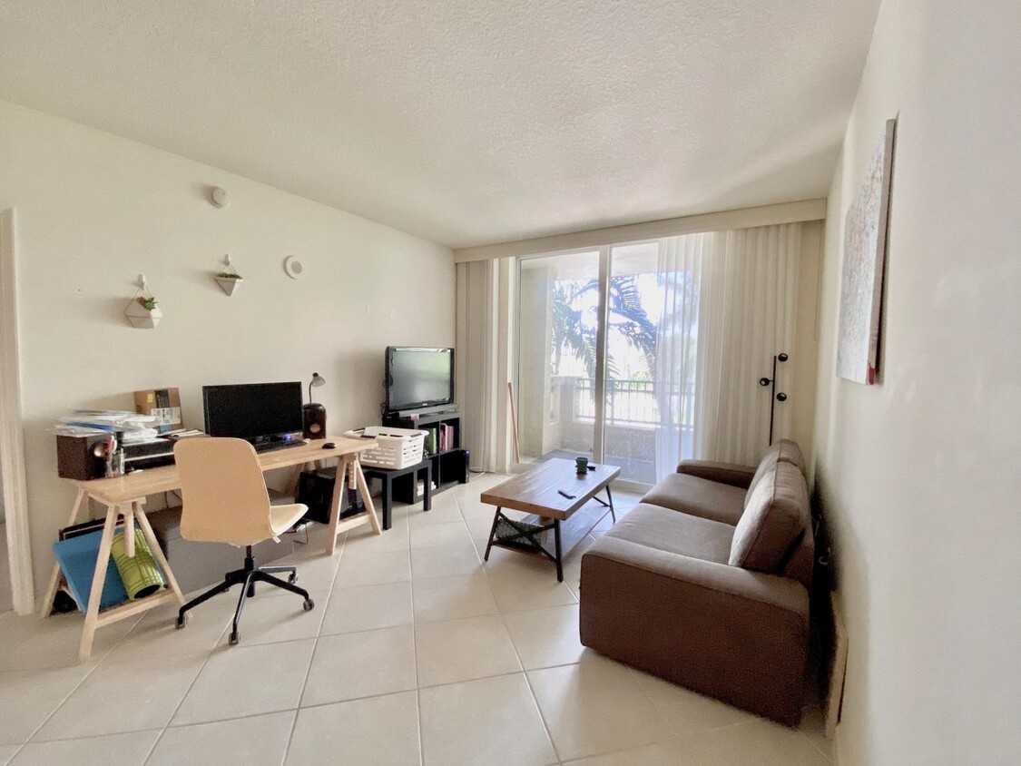 Foto principal - 403 S Sapodilla Ave