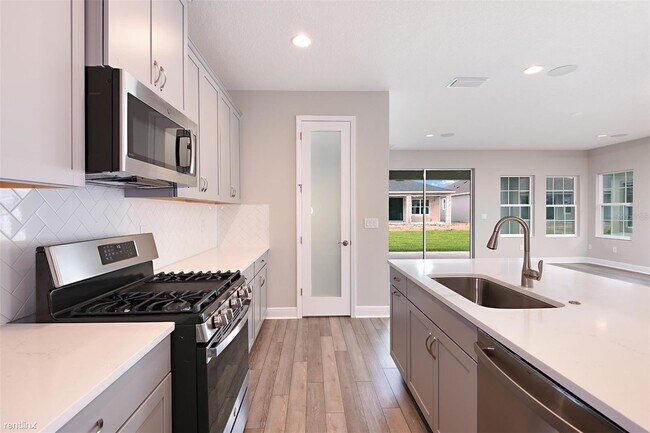 Foto del edificio - 3 br, 3 bath House - 14610 R Horse Trot Road
