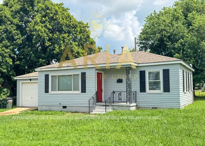 Primary Photo - LOCATION! LOCATION! LOCATION! Charming 2 B...