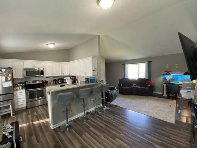 Building Photo - 1705 Sandy Pines Ct