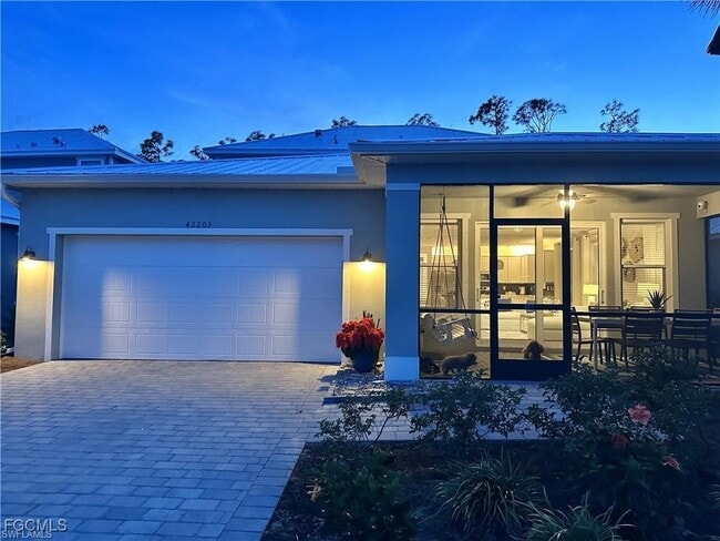 Building Photo - 42203 Hammock Ln