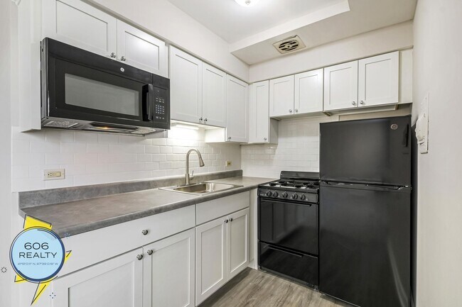 Foto del edificio - 3001 N Thatcher Ave