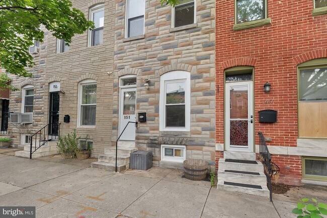 Foto del edificio - 151 N Potomac St